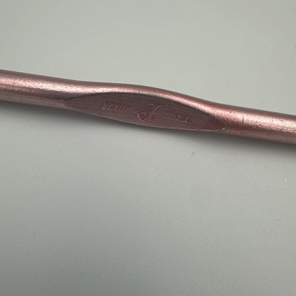 VTG GEM CROCHET HOOK MADE IN USA I